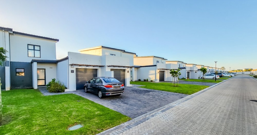 3 Bedroom Property for Sale in Zonnendal Western Cape
